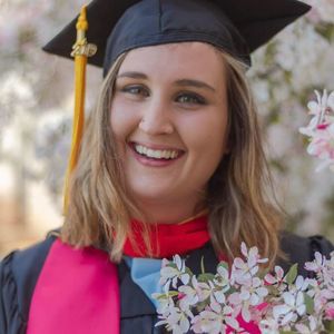 Meet your Posher, Tess